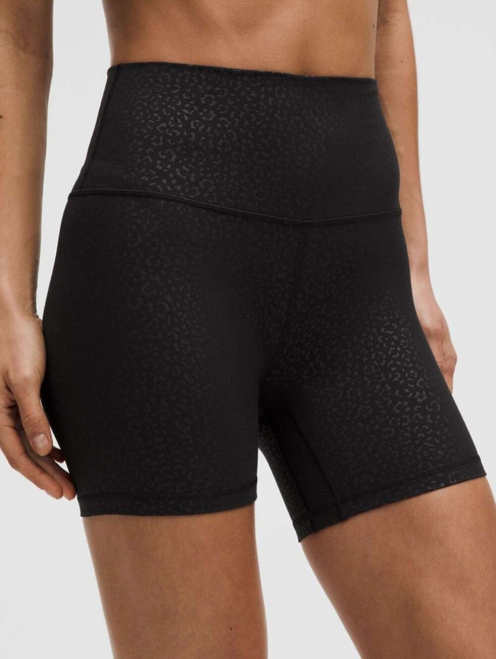 NWT Lululemon Align High Rise Short 6" Women's Size 6 LW7BV9S